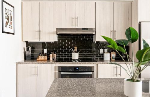 River North Art District House | Bright & Breezy | RiNo Art Lofts