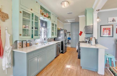 Seguin House | Bright & Fun 3BR Cozy Nook home