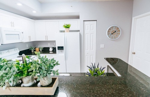 Downtown West Palm Beach Condo | Bright Modern Condo at CityPlace West Palm Beach