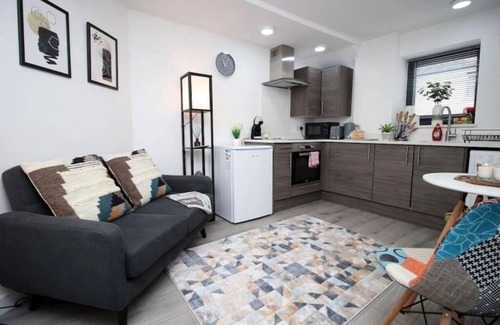 Roath Apartment | Bright & Modern Cardiff Stay