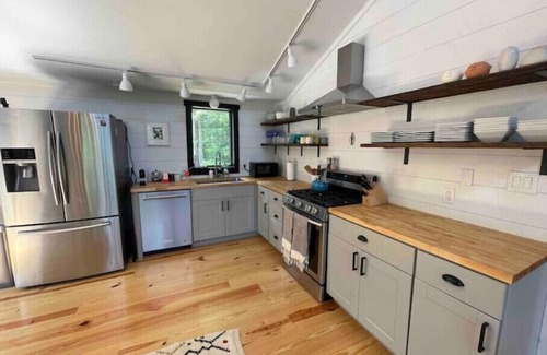 Glen Spey House | Bright Modern Catskills Home Less Than 10 Minutes From Kadampa Meditation Center
