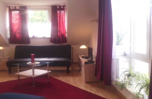 Detmold-Nord Apartment | Bright one-room apartment near the city, 55m2