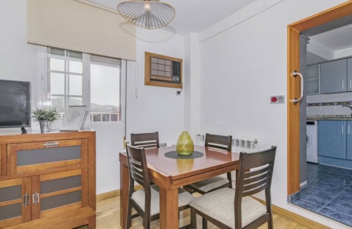 Angustias - Chana - Encina Apartment | Bright penthouse in Granada, 2 bedrooms, equipped kitchen, terrace