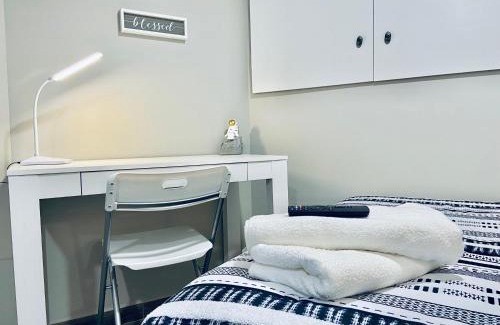 Haledon House | Bright, Stylish and Comfy Luxury Room With Workspace!