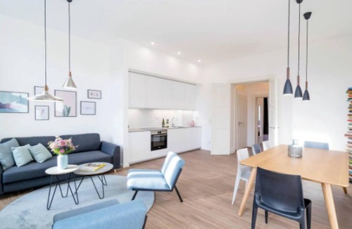 Mitte Apartment | Bright & Stylish Apartment in Berlin's Sprengelkiez