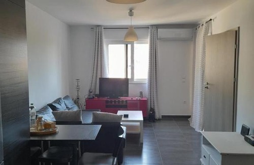 Zakynthos Apartment | Bright top floor apartment!