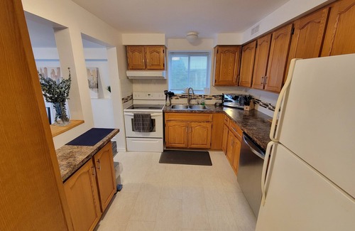 Rosemount House | Bright Walk Out Unit