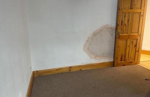 Hove Apartment | Brighton Heights With Sea Views