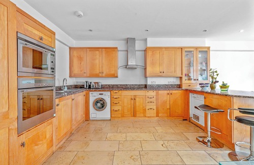 Bryanston and Dorset Square Apartment | Brilliant 6 Bed Flat in Londonn