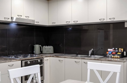 Brisbane Central Business District Apartment | Brisbane Central CBD Convenience!