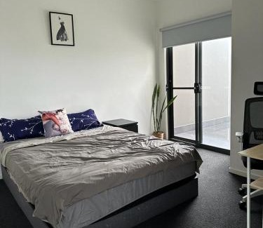 Upper Mount Gravatt House | Brisbane Shared Bliss Townhomes