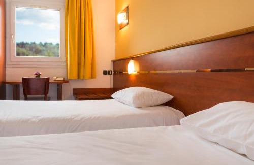 Cesson-Sevigne Hotel | Brit Hotel Rennes Cesson