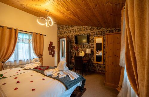 Storwood Villa | Britannia Petite Lodge