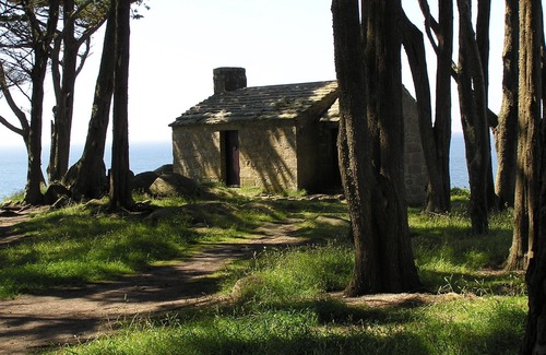 Ploumilliau House | Brittany house nestled in lush greenery 2.5km from the sea for 2 to 8 people
