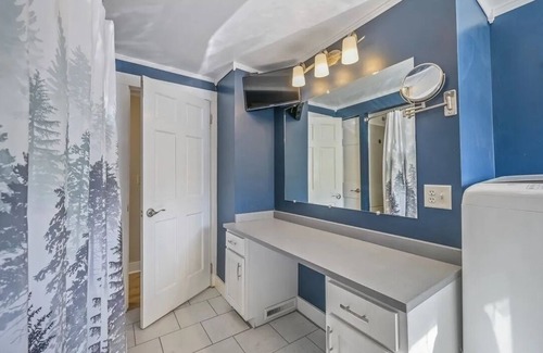 West Oneonta Other | Brockway's 5 bed 4 bath Homestead Minutes From All-Star Village