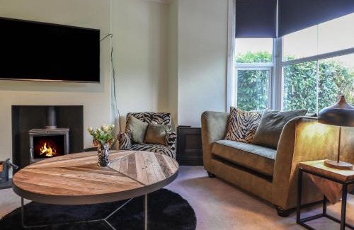 Betws-Y-Coed House | Bron Celyn