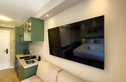 Santo Amaro House | Brooklin | US Consulate + Interlagos | Sleeps 4