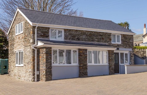 Derbyhaven House | Brookville Cottage is a recently completed barn conversion set in the rural southern village of Ball