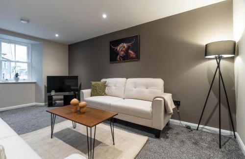 Lanark Apartment | Broom Cottage