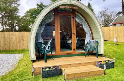 Brora Bed & Breakfast | Brora Pods