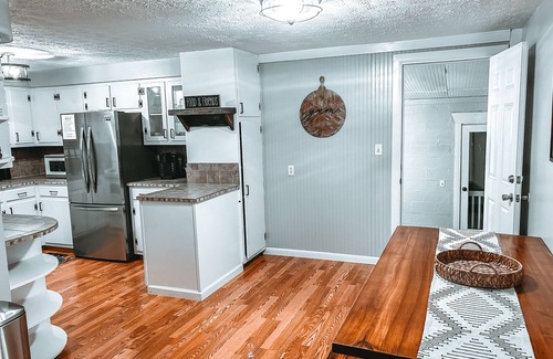 Elgin House | Brushy Mtn Hideout - Close to Windrock - Sleeps 6