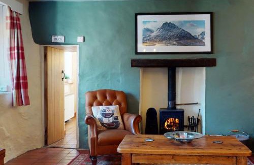 Capel-Curig House | Bryn Llys Uchaf