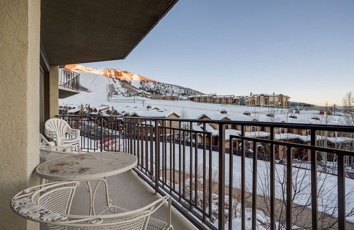 Steamboat Springs Condo | BT204 | Nicely Updated Condo | Great Views | Ski Locker | Ski In
