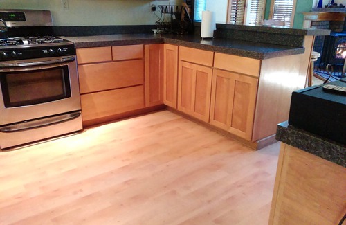 Ashford Cabin | Buchanan's Bunkhouse with saltwater hot tub! @ Mt.Rainier Entrance!