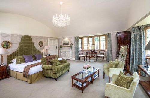 Buckland House | Buckland Manor - A Relais & Chateaux Hotel