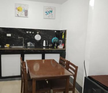 Santo Tomas House | Bucos Having