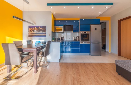 Obuda Apartment | Budapest Minimal Style Apartment