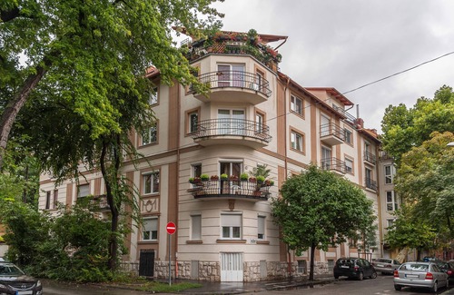 Obuda Apartment | Budapest Minimal Style Apartment