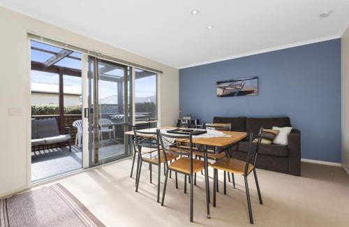 Apollo Bay House | Budget By The Bay