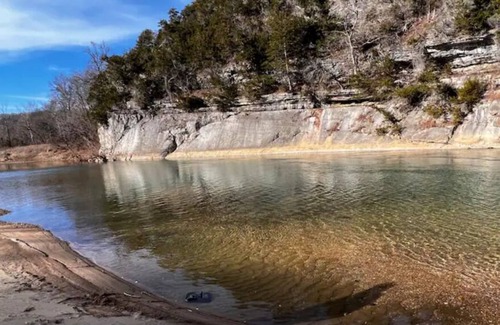 Saint Joe Cabin | Buffalo Bungalow quiet, secluded and close to Buffalo River accesses!!!