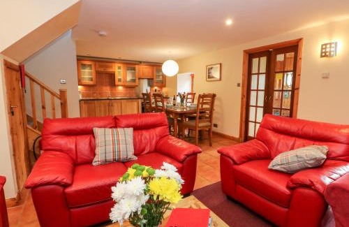 Weem House | Bugaboo Cottage