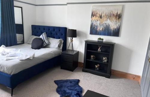 Porthcawl House | Build your memories hot tub garden sleeps 14 or 16