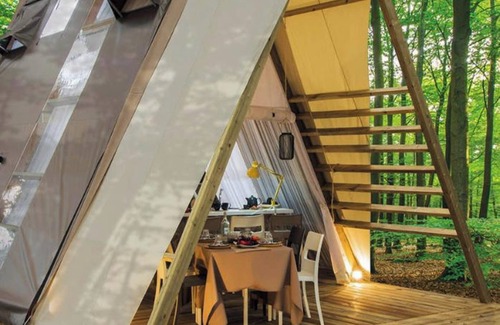 Montecatini Val di Cecina House | Bungalow 'A' with Shared Pool, Shared Garden and Wi-Fi