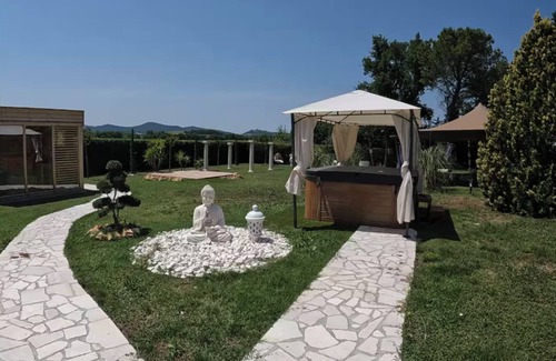 Montecatini Val di Cecina House | Bungalow 'A' with Shared Pool, Shared Garden and Wi-Fi