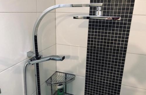 Wolfsburg Apartment | Bungalow am Stadtwald, 24h Check-in