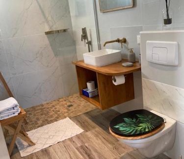 Point d'Or Apartment | Bungalow bougainvilliers