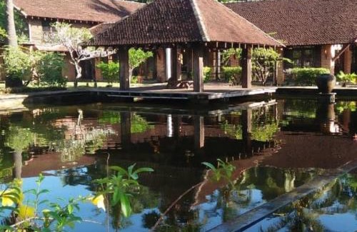 Kota Bharu House | Bungalow by The River