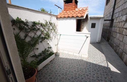 Seget Donji House | Bungalow, first row to the sea