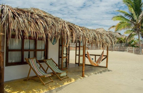 Los Organos House | Bungalow Frente al mar Ideal Para Apreciar el Hermoso Atardecer en la Playa