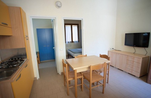 Ex Campo d'Aviazione House | Bungalow in masonry in the campsite