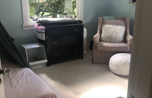 Willamette Heights House | Bungalow in the heart of NW Portland + add. unit (office and ceramic studio)