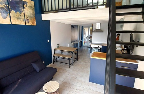 Les Herbiers House | BUNGALOW with mezzanine and exterior, sleeps 2 to 4, 10km from Puy du Fou