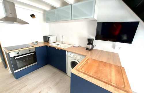 Les Herbiers House | BUNGALOW with mezzanine and exterior, sleeps 2 to 4, 10km from Puy du Fou