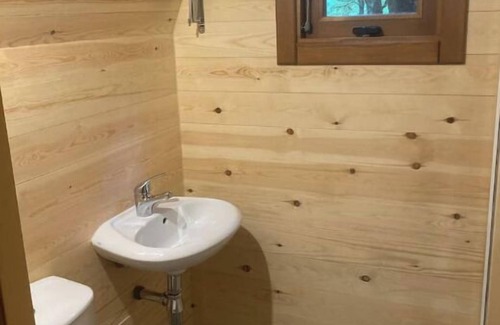 Sarria RV Rental | Bungalows Galmping Pod