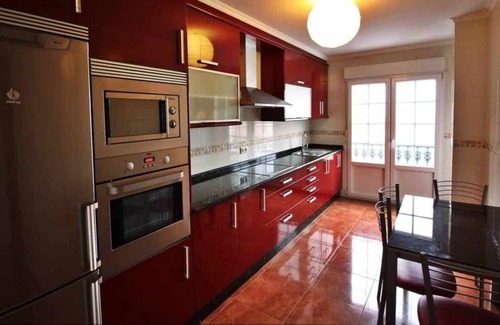 Malpica de Bergantinos Apartment | Buño 4 apartment - with hydromassage