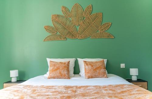 Loubezs-Bernac House | Burbujas de amor - gîte avec spa et sauna privatifs